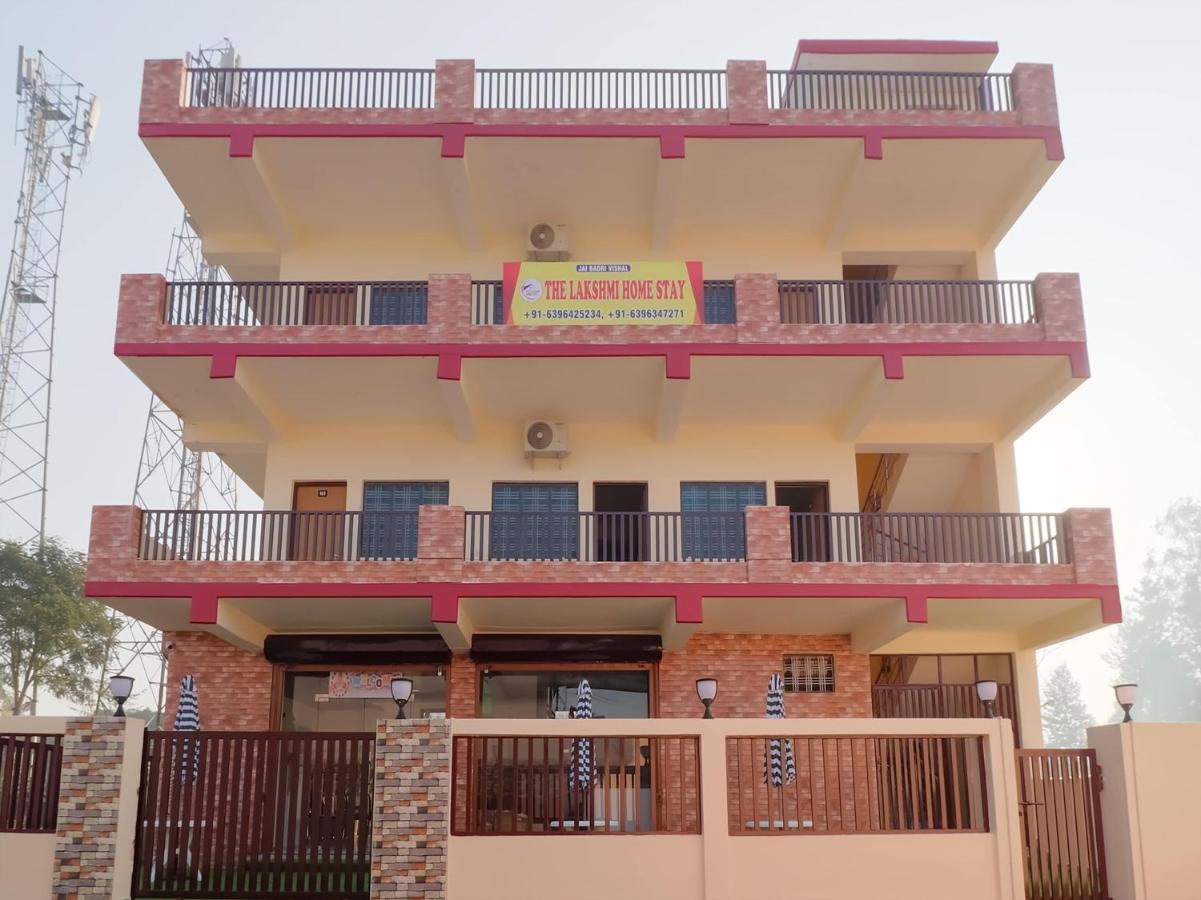 Oyo 84661 Lakshmi Home Stay Jhājra 외부 사진